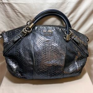 Used Coach Bag. Missing strap